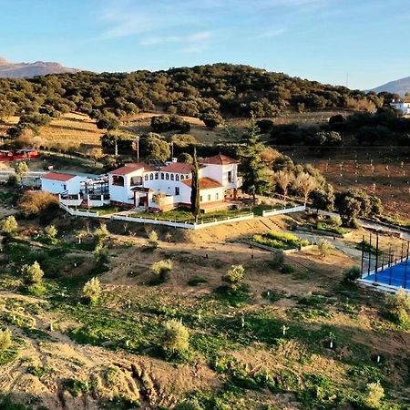 Santa Marta Complejo Rural Con Pista De Padel Guest House Archidona Exterior photo
